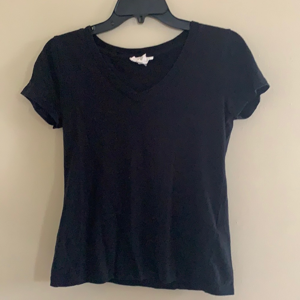 Forever21 Black v-neck top